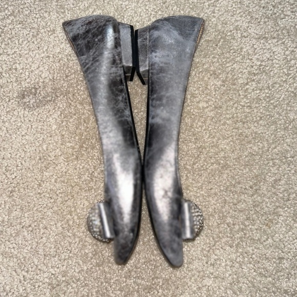 Kate spade silver flats 7 - Picture 3 of 13